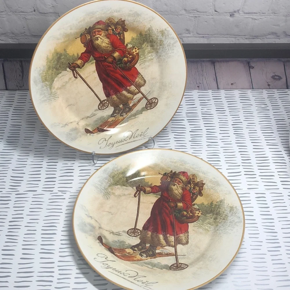 Pottery barn dinner plates Christmas